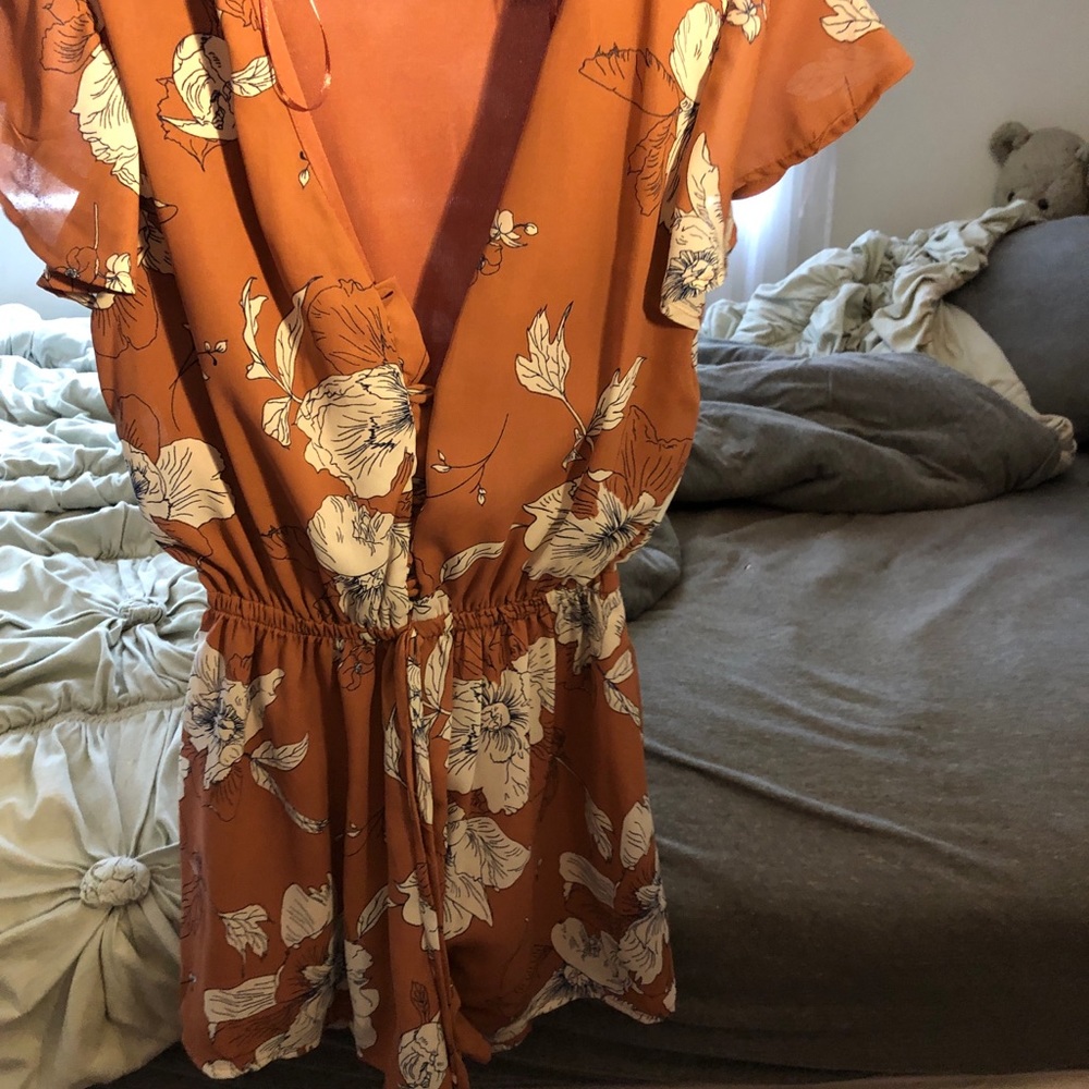 NWOT floral romper
